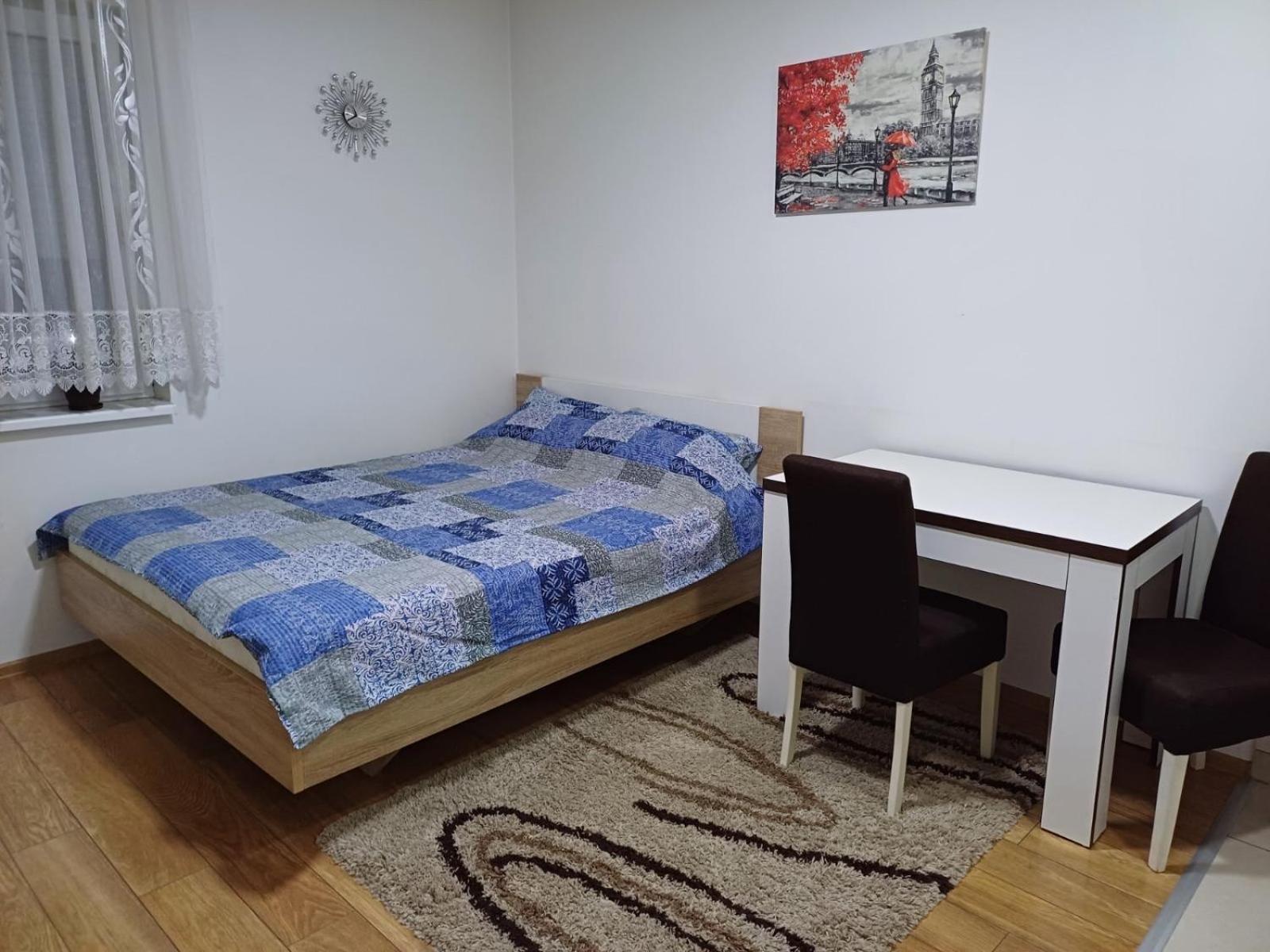 Stan Na Dan Loznica Exterior foto